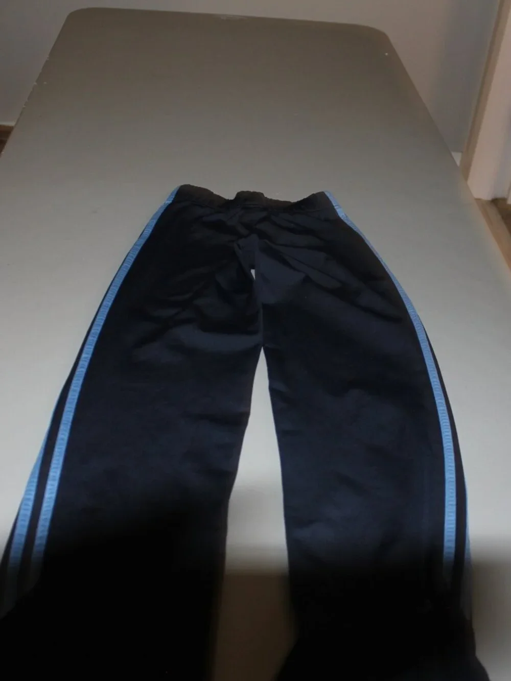 Blue Adidas Athletic Pants Size Medium - Picture 4 of 5